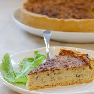 german onion pie with sourdough base (zwiebelkuchen)